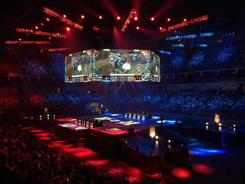 Ninjas in Pyjamas team New Year's greetings： 新年快乐，祝大家在蛇年里充满无限期待