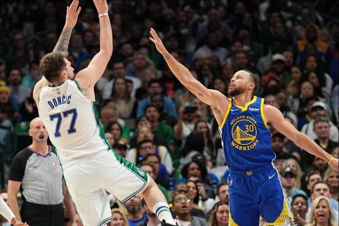 NBA交易市场动态：湖人完成外援引进,