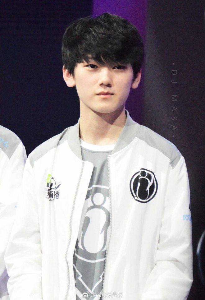 Nuguri“勇敢牛宝上大当”——浅析FPX四连败爆冷止步小组赛